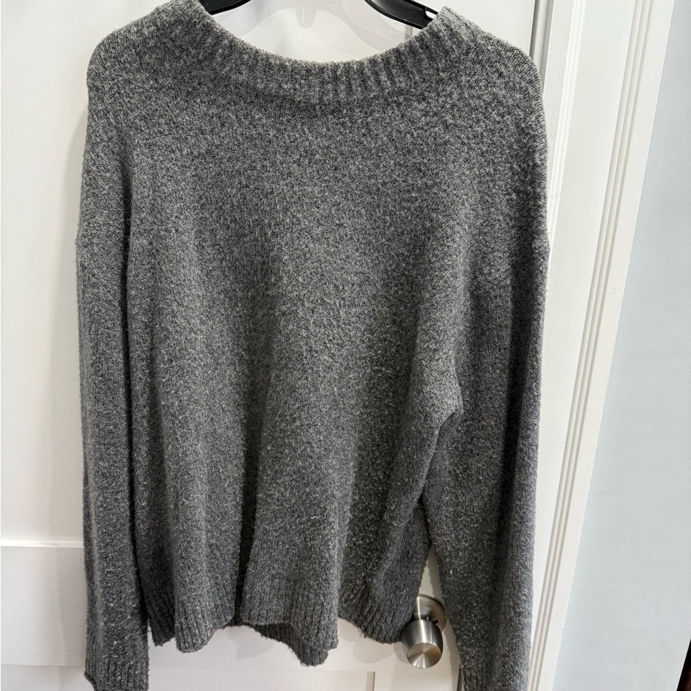 American Eagle Gray Crewneck Sweater